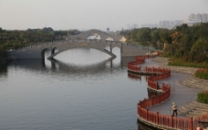 桥与水图片