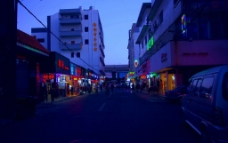 城市夜景 乡村街道图片